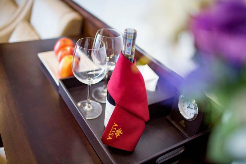Alisa Cruise Halong Otel Ha Long Dış mekan fotoğraf